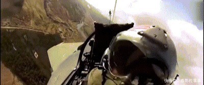 为什么战斗机飞行员必须戴面罩,而民航却不用!