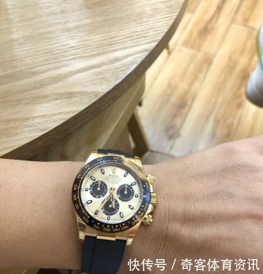 水鬼 戴不起大金劳，戴块间金劳也行，劳力士间金手表盘点！