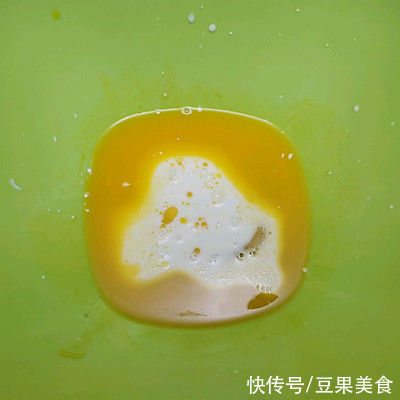 这道柠檬焦糖蛋糕比米其林大厨做的还好吃