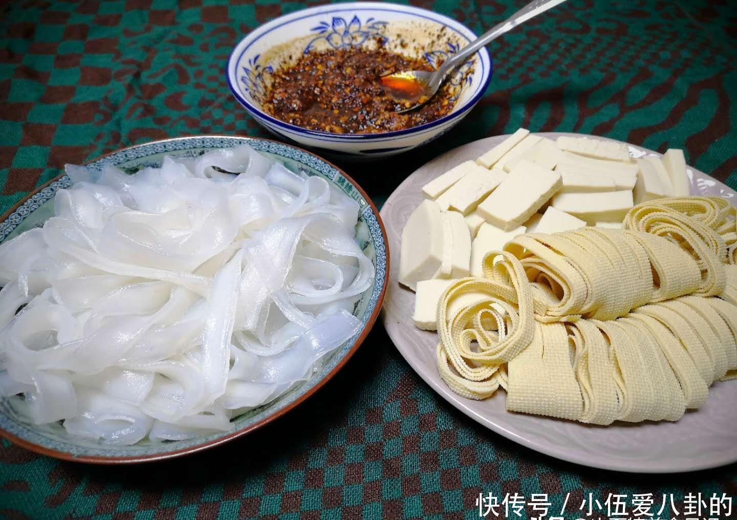 吃火锅|天气变冷,想吃火锅在家做,配10几样菜,80元吃到撑,真不贵