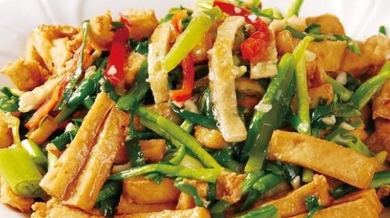 碳水化合物|韭菜加一寶,經常炒一盤,腰不酸了,腿不麻了,睡眠越來越好!