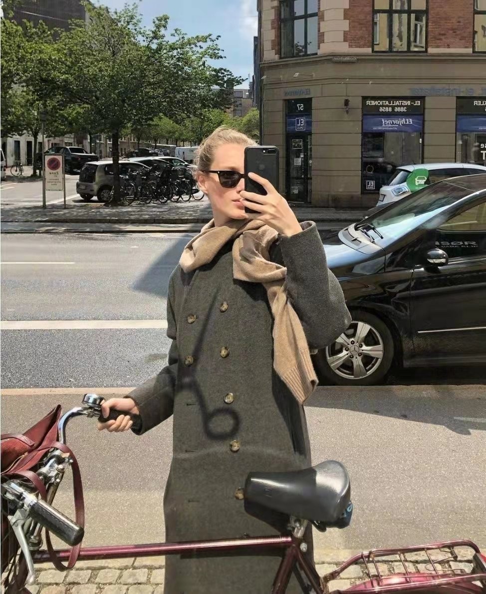 牛仔裤|秋冬,用最适合的造型,成就舒适随性感