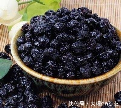 这几种食物是皱纹的 克星 每晚睡前吃点 吃出满脸胶原蛋白 全网搜