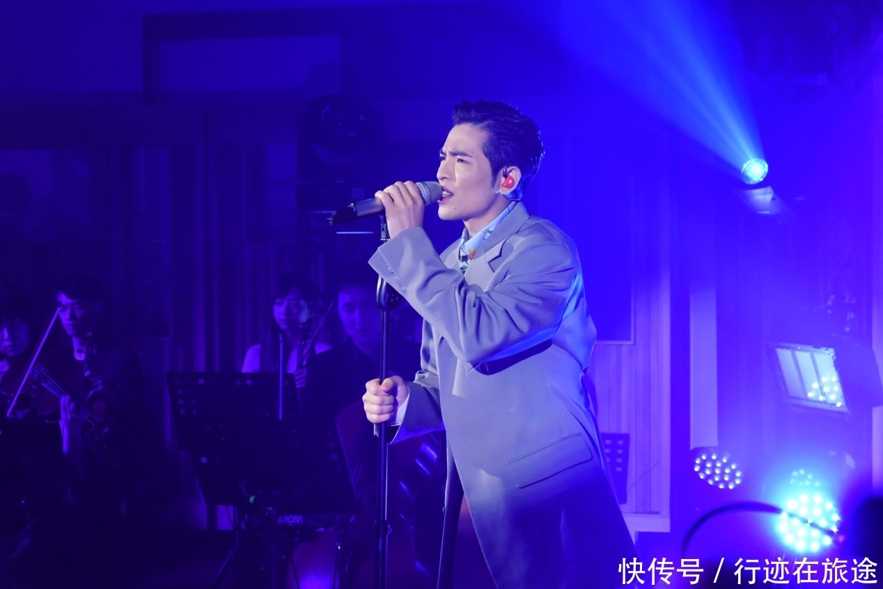 《歌手·当打之年》歌王之战星光璀璨 帮唱嘉宾当打天团齐聚