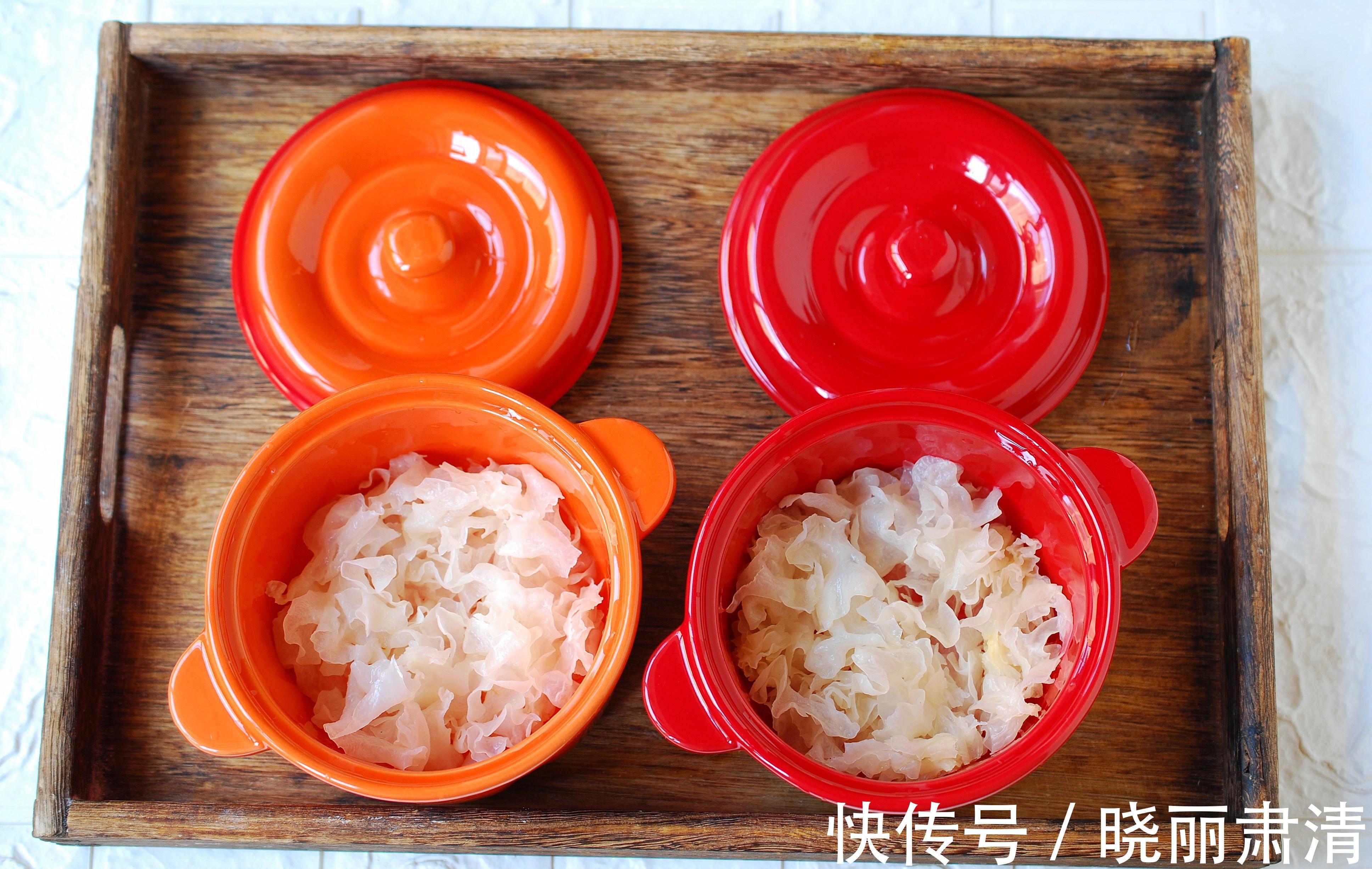 冰糖银耳雪梨汤|天冷了,给家人做道汤,清肺滋补不上火,女性多喝好处真多