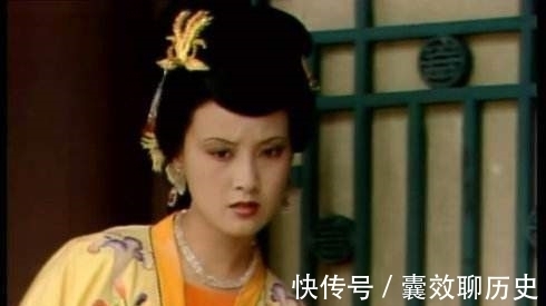 秋桐|贾琏从外面偷娶新二奶奶一事儿告知凤姐,平儿该不该自责?