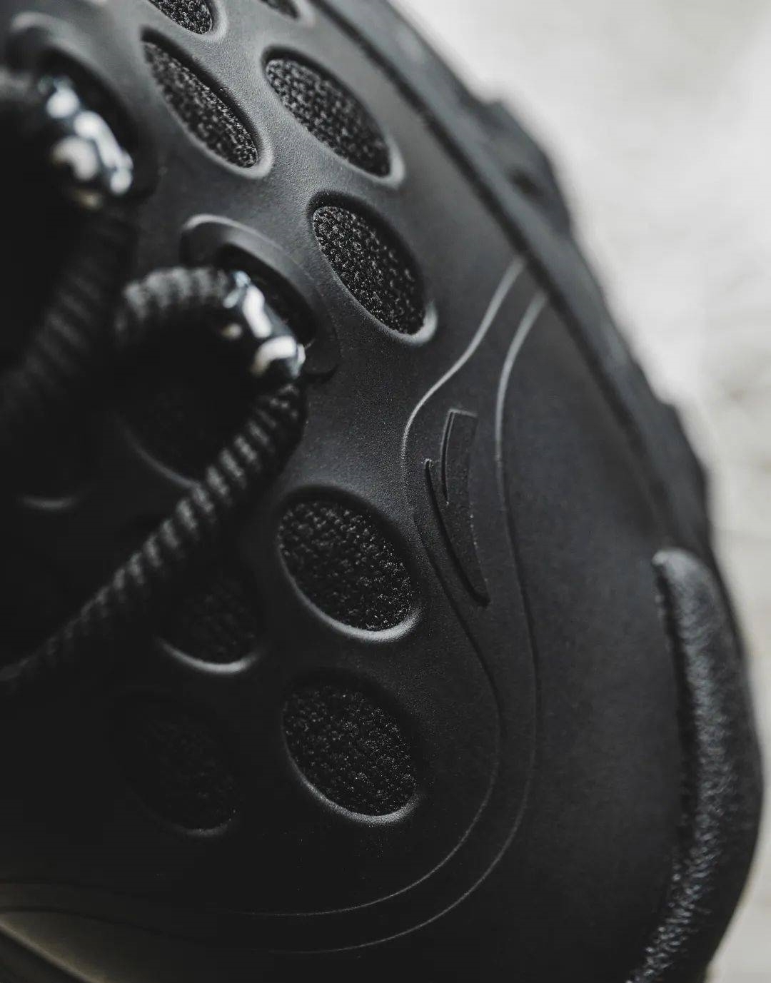 破圈的「巢鞋」,对运动品牌究竟意味着什么?