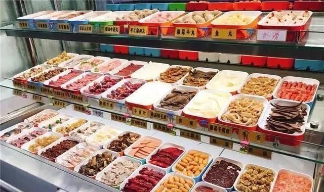 食物|吃自助餐时,聪明人从不拿4种食物,饭店经理不是吃货就是行家