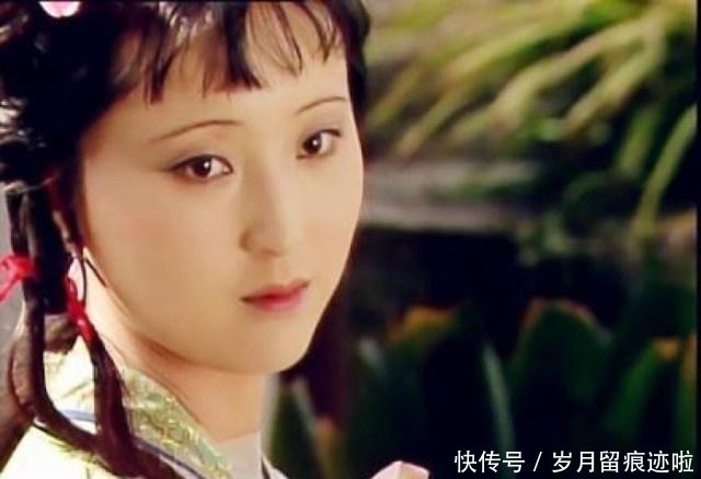 李纨&林黛玉进贾府吃的第一顿饭,曹雪芹用300字写出了3万字的内涵