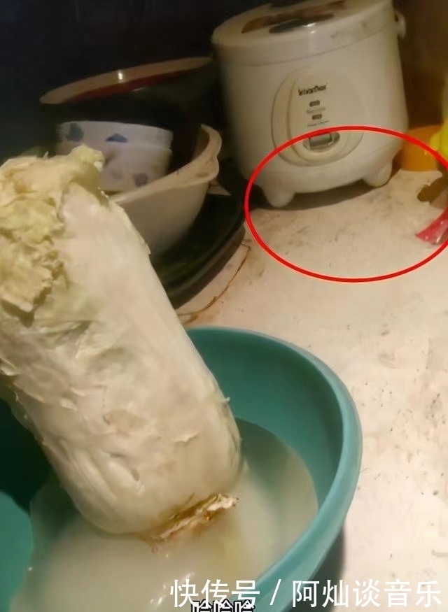 自从被封杀后,51岁阿宝的近况凄惨