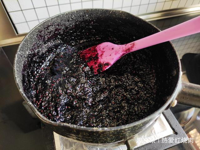  试试|桑葚好吃就是不耐存放，试试这么做更甜更好吃，放很久都不会坏