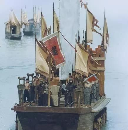 特种部队$央视《水浒传》中梁山水军潜水凿船,在现实是有可能的吗?