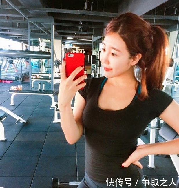 女神|她接触专业的健身训练后,从一个拥有娃娃脸的胖妞蜕变成女神!