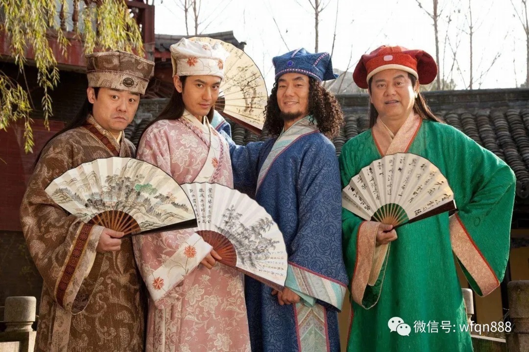 四大才子&唐伯虎在寺庙游玩,出一上联:画上荷花和尚画,数百年后才被对出