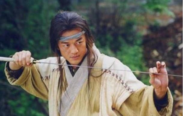 小龙女|杨过当初为何要救雕而杀了蛇?如果救怪蛇,杨过恐怕早已天下无敌