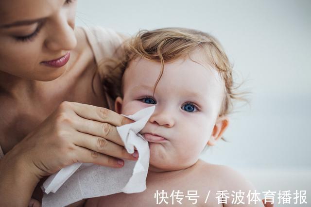 口水|宝宝常流口水有问题吗？孩子流口水，做好几点，宝宝身体更舒服