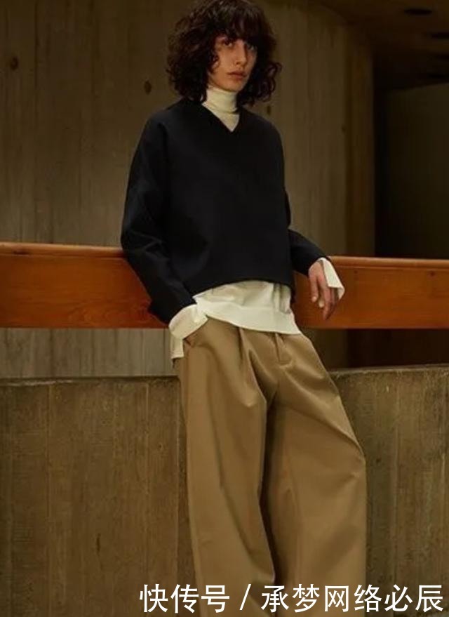 上衣|“时尚宠儿”阔腿裤又来了,今冬流行搭配这几款上衣,谁穿谁好看