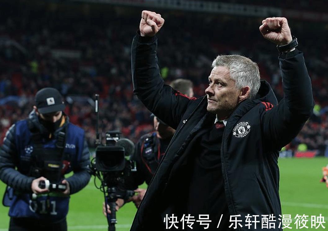 曼联|对手主帅绝望！C罗进球前，禁区内闲逛无人看他，跑位迷惑所有人