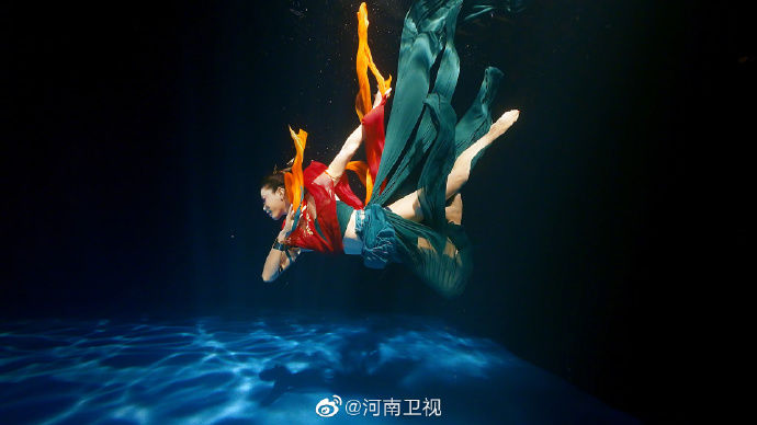 端午水舞《祈》穿越千年会洛神，惊艳登热搜|视频 | 洛神赋