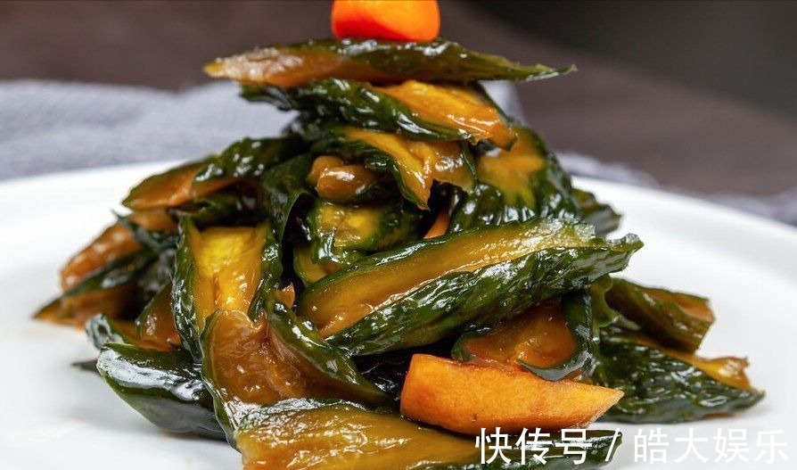 腌黄瓜,不要直接加盐腌,多做1步,黄瓜爽脆又入味,当天就能吃