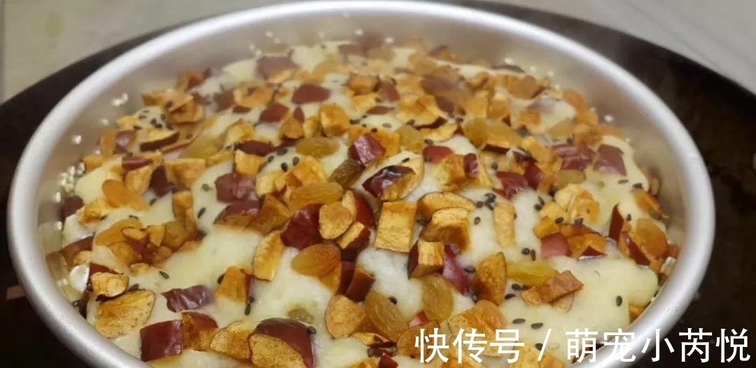 蛋糕|1碗大米,2个苹果,锅里蒸一下,做出创意小发糕,比蛋糕好吃几十倍