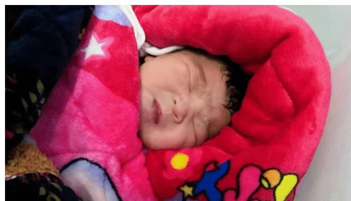 拒绝|新手爸爸想抱抱刚出生的孩子,结果遭到护士拒绝,这几点了解下!