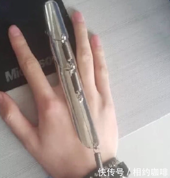 奇葩|那些奇葩的网购经历，“人脸手机壳，脑瓜崩神器”看完不怕你不笑
