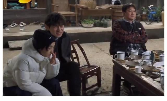 《向往的生活》:張藝興兩幅面孔?對黃磊貼心,對何炅卻情商下線2