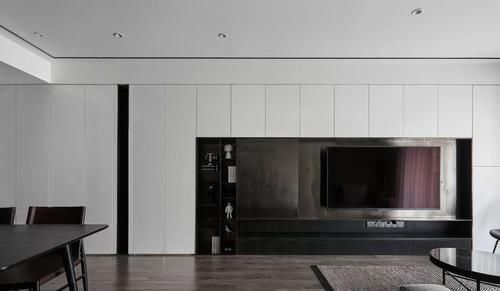 定制|纠结很久，柜子是定制好还是木工现场打好？看完终于有答案了！