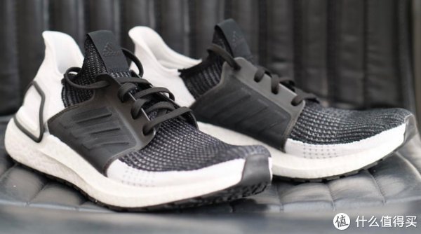 ub 抛开品牌只谈产品，阿迪Ultra Boost相当于什么价位的国产跑鞋？