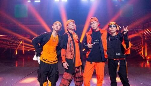 张智霖|张智霖调侃遇到问题找陈小春,想吵架就找林晓峰他们,原因笑翻全场