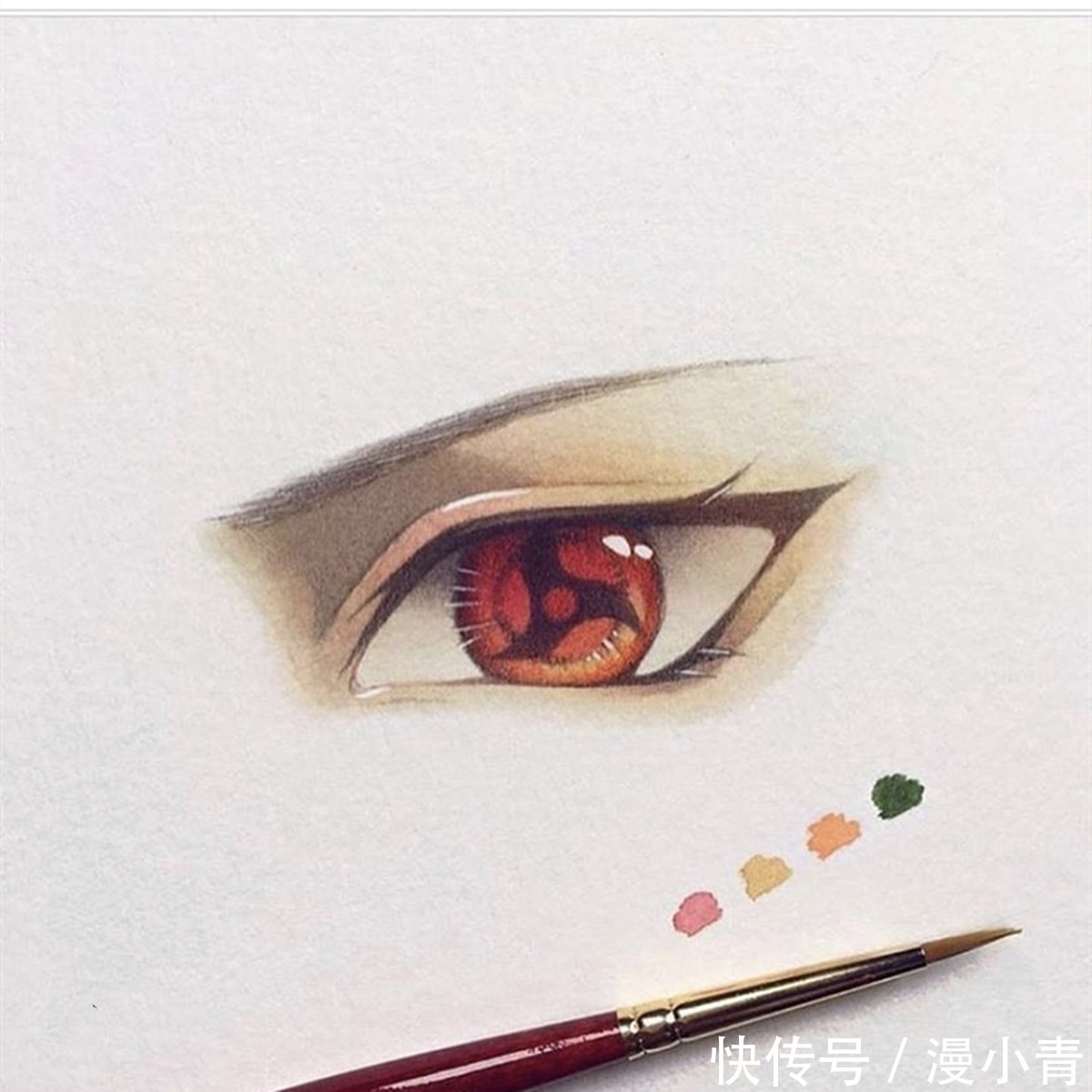 眼妆#画师展示出画人物眼睛的专业画笔，这下可以给自己画不好找理由了