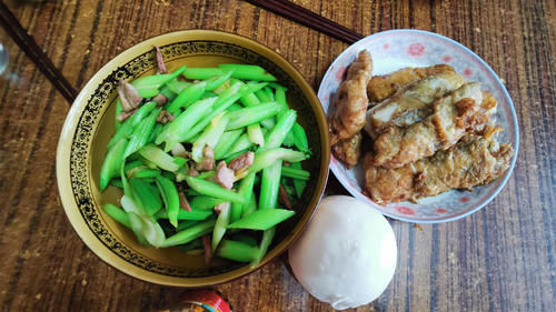 小敏|有个会做饭的婆婆是啥体验？晒我们家一周的午饭，朋友圈火了