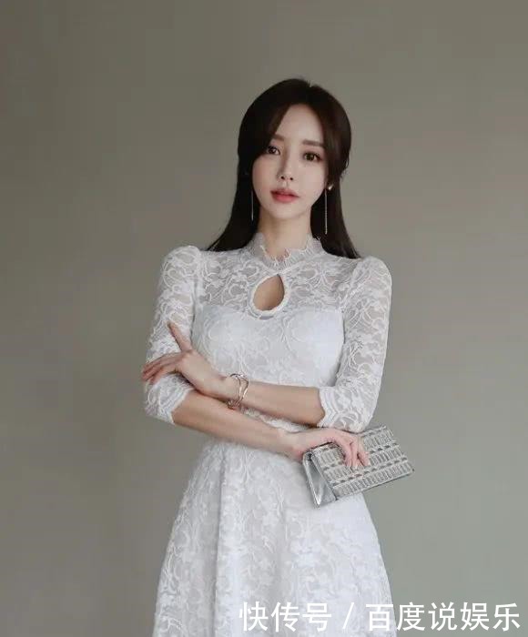 卷叶|美女鉴赏:苔丝风铃卷叶纯色幽雅小洋裙