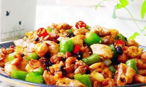 我会教你一些美味的家常菜食谱,并与你分享