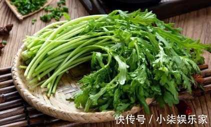 养人|春节过后,碰上“皇帝菜”多买来吃,比牛肉还养人对咳嗽痰多很好