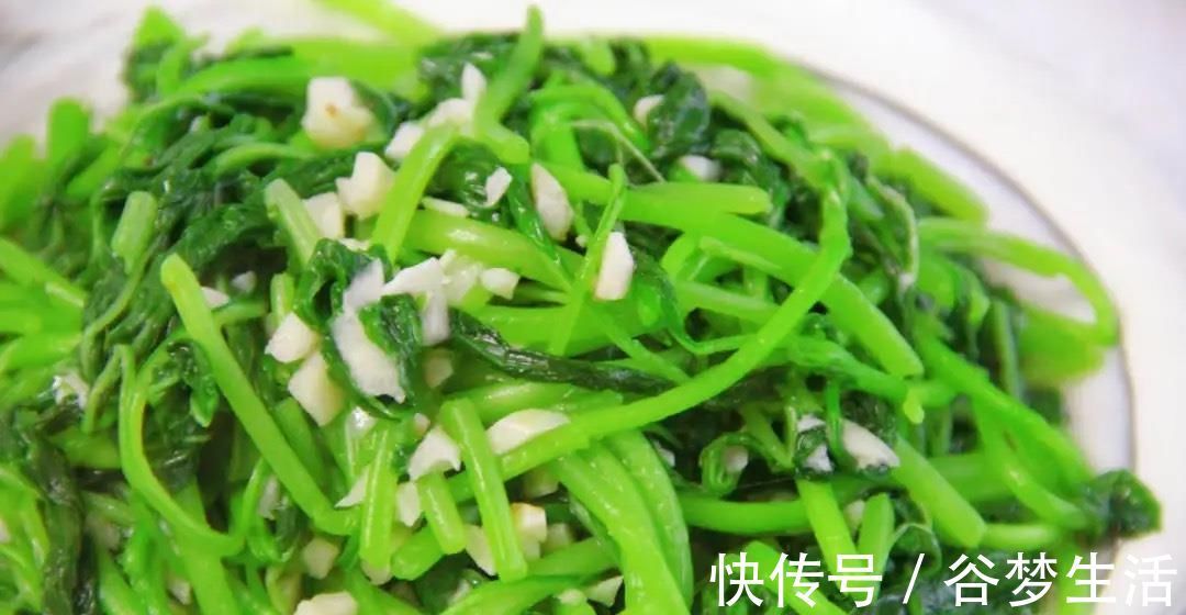 s码|老婆坚持每天晚上吃这菜,一个月瘦了13斤,同事夸身材越来越好