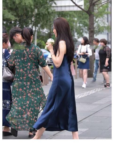 连衣裙带 “深蓝色连衣裙带”奢华又高雅,丝绸面料,提升你的穿搭品味