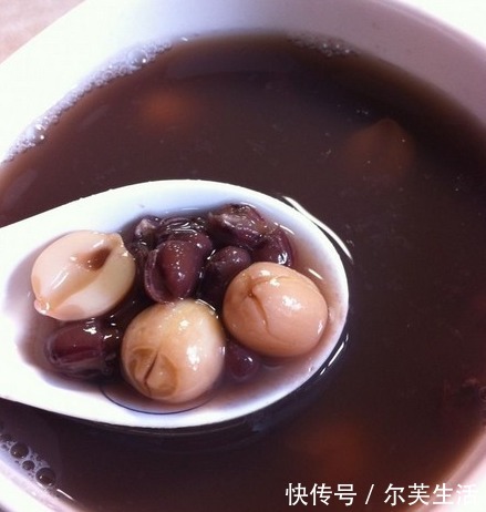 滋补|夏季天热,这三豆跟它一起煮,清热解暑又饱腹,每周吃三次!
