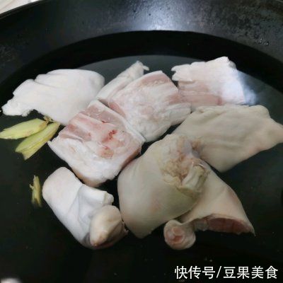 脑血管病|电饭锅轻松搞定好吃的猪蹄儿