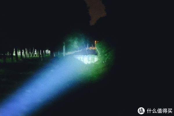 光剑在手，黑暗你走——纳丽德L10MAX白激光手电