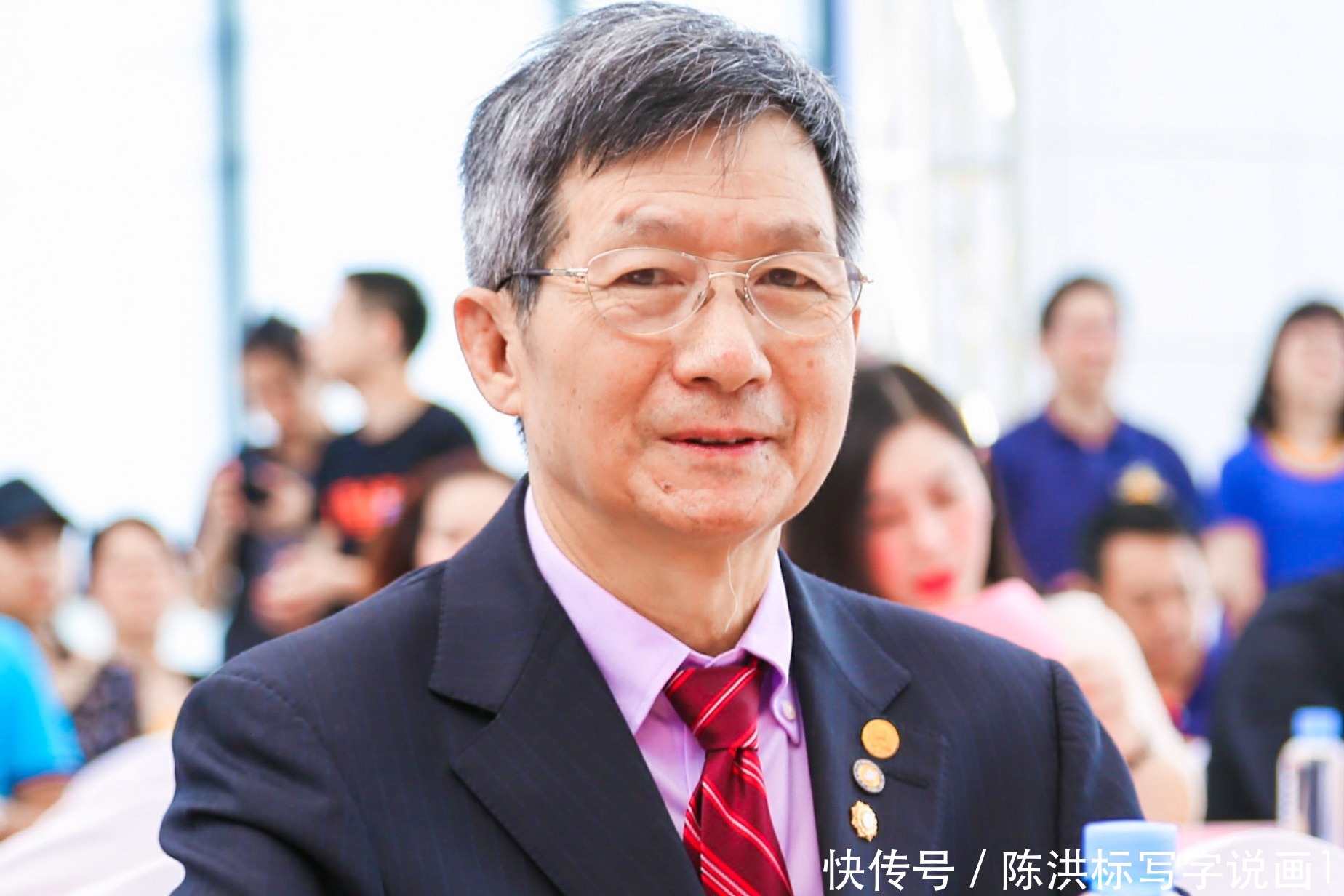 全球|前20名全球最牛在世艺术家,中国三位画家上榜,黄建南名列其中