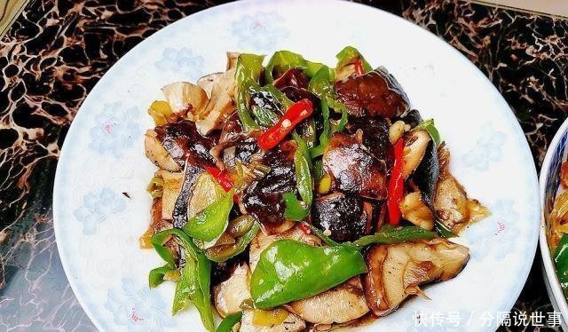 面团|看看我花1小时做的晚餐，成本10元钱，做了4道菜，全家吃得肚子圆