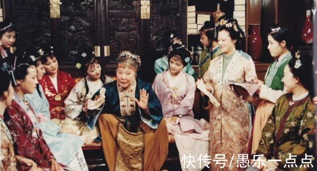 曹颙$故宫发现一份康熙密旨,揭开曹雪芹一家特殊身份,藏得可真深