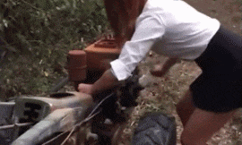 |搞笑GIF:长点心吧 对面住的可都是单身汉啊