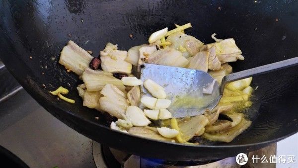 下饭|超级简单又下饭的回锅肉，你也来试试吧！