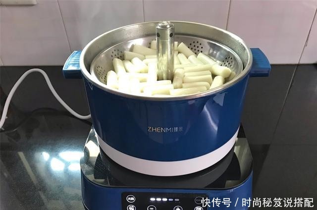 炒年糕|家常炒年糕,炒前多加一步,年糕软糯Q弹,入味好吃还不粘锅