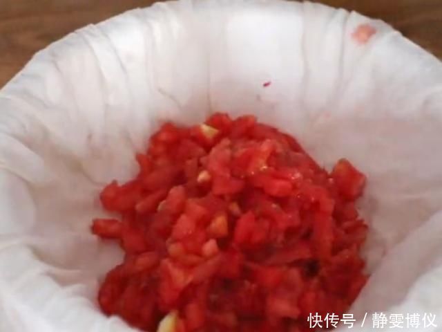吃了30年西红柿,这做法头一次见,简单易学,上桌全家人抢着吃