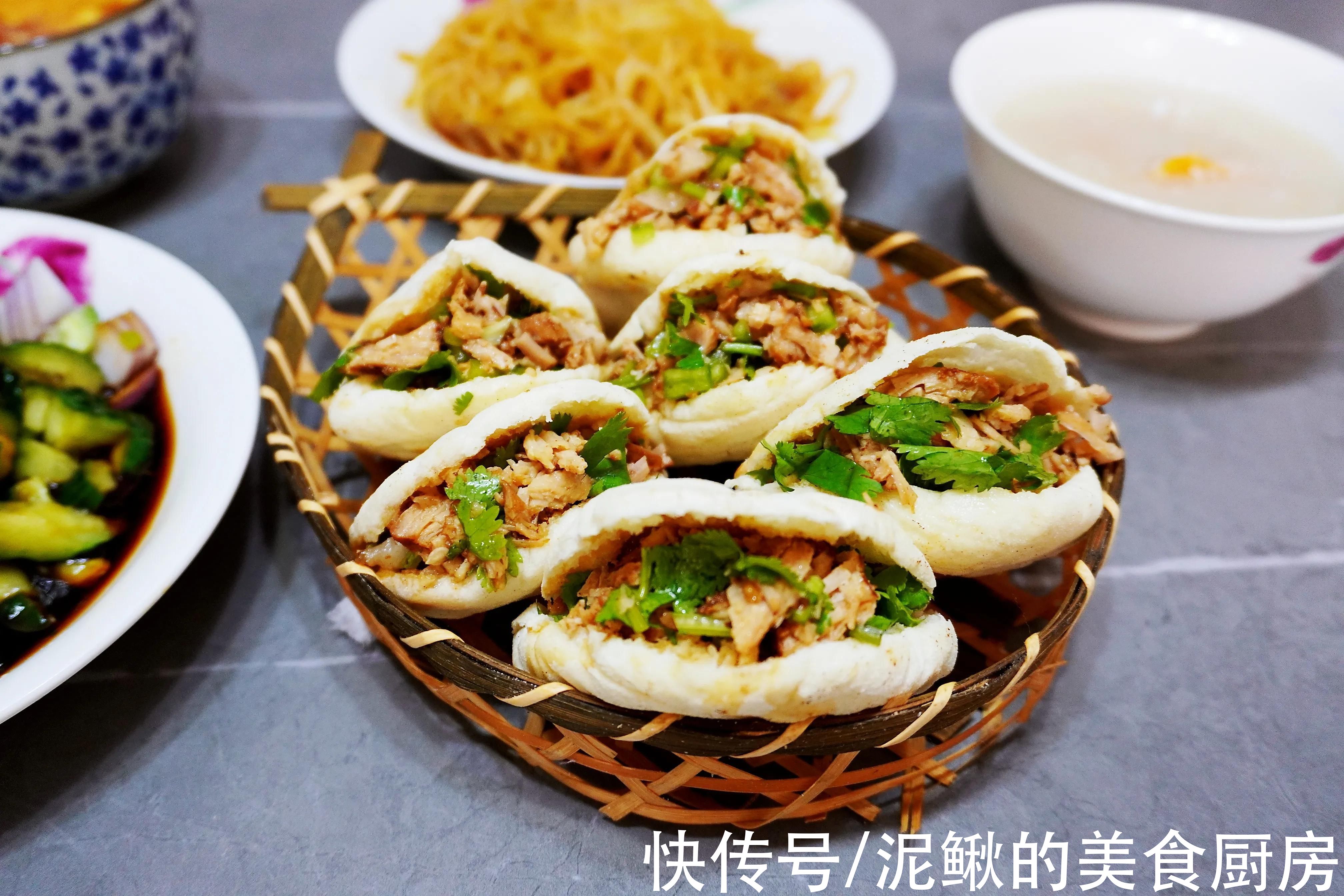 晒晒我家的冬天早餐,营养均衡,热热乎乎一大桌,大人孩子吃得香