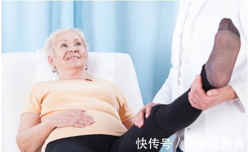 郭姐|老人脚肿腿肿,医生教他一招,不用吃药,4天后浮肿完全消失